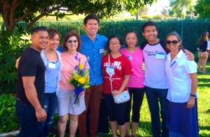 Exercise Sciences students joined by Dr. Marlene Godoy (3rd from left) who generously supported the EMSSI.