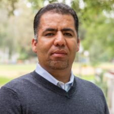 Roberto Tinoco Roberto Tinoco, PhD