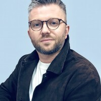 piotr konieczny